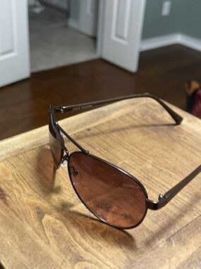 Vince Camuto Brown Aviator Sunglasses